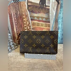 LOUIS VUITTON Monogram Poche Toilette 15 Pouch